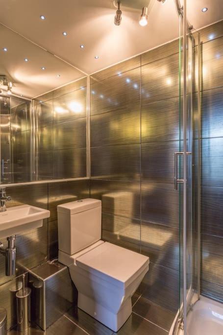 Prime Edinburgh City Centre - 4 Bed Penthouse Eksteriør bilde