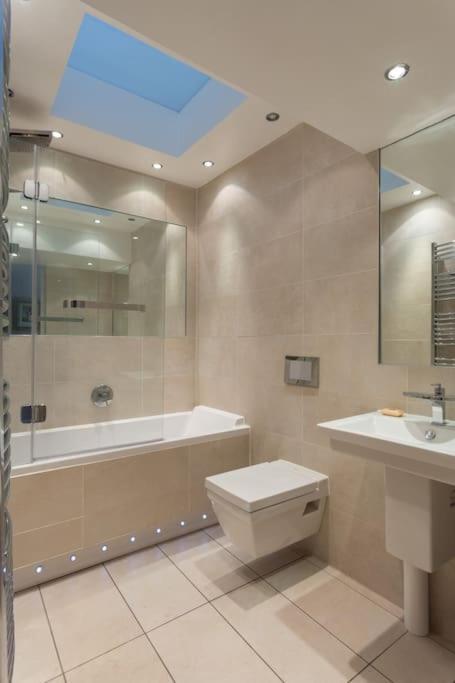 Prime Edinburgh City Centre - 4 Bed Penthouse Eksteriør bilde