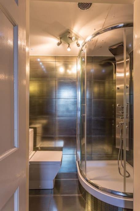 Prime Edinburgh City Centre - 4 Bed Penthouse Eksteriør bilde