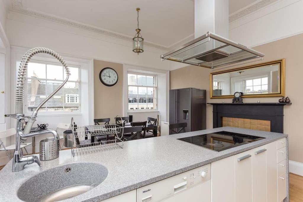 Prime Edinburgh City Centre - 4 Bed Penthouse Eksteriør bilde
